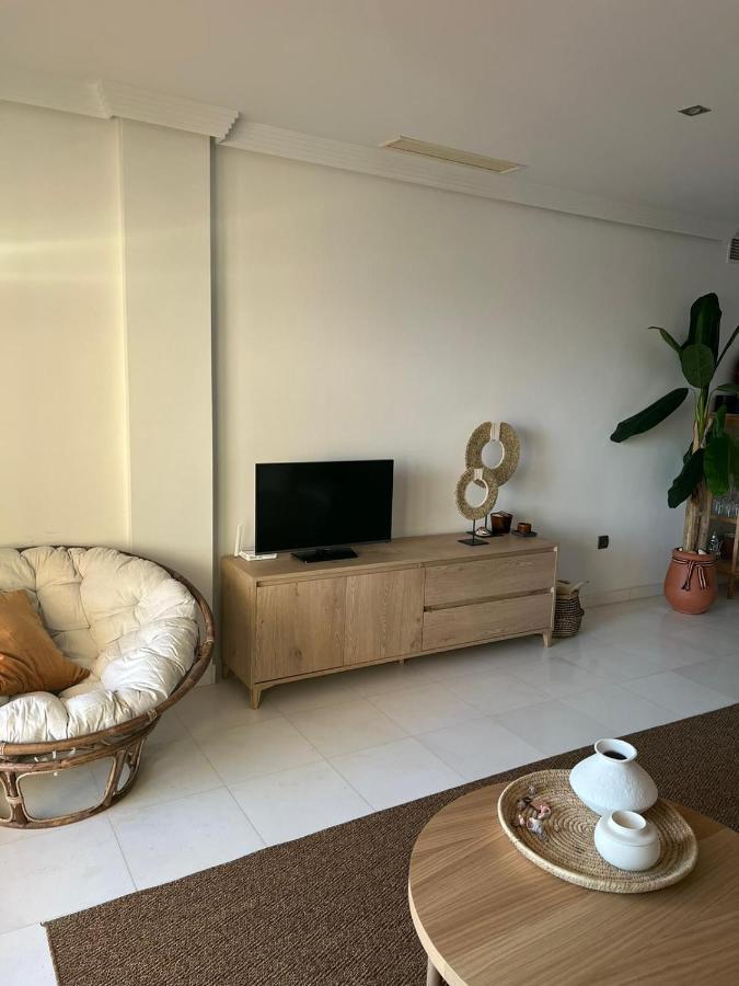 Augusta Views Apartment Casares Bagian luar foto