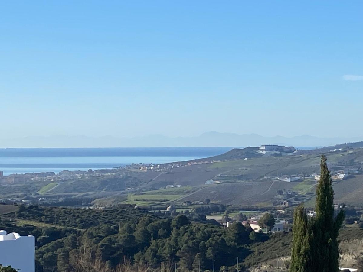 Augusta Views Apartment Casares Bagian luar foto